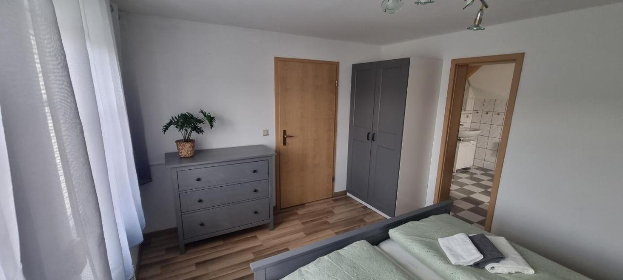 Ferienhaus Schuldienersch Biedenkopf Esterno foto
