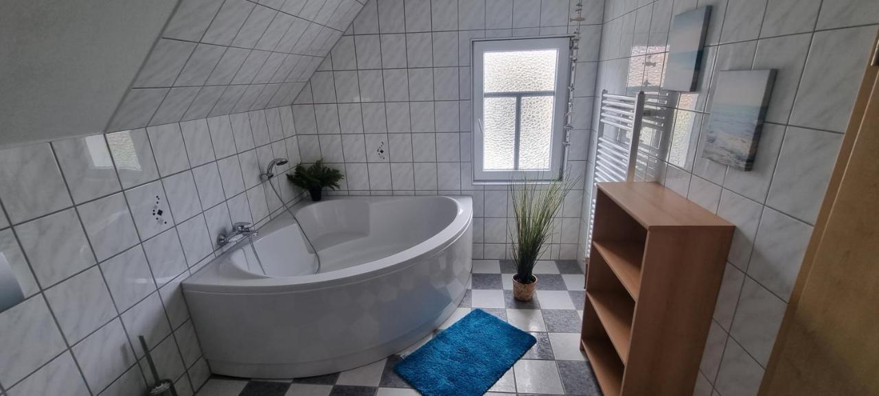 Ferienhaus Schuldienersch Biedenkopf Esterno foto